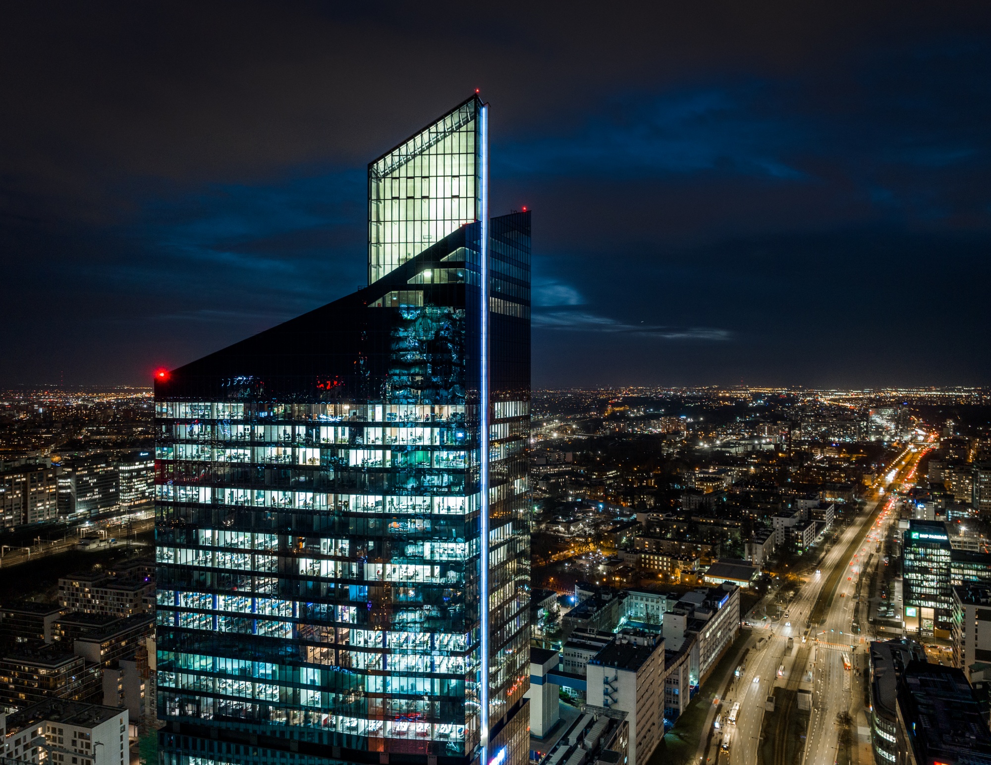 Noc Wieżowców w Skylinerze